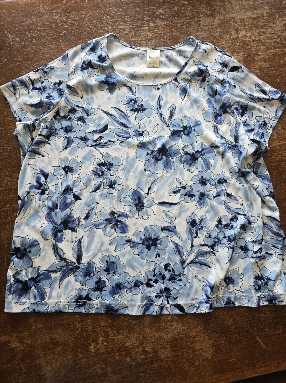 Blair Blue and White Floral Scoop Neck Short Sleeve Top